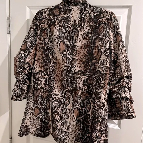 Venti 6 Brown Snake Print Design Jacket Fully Lined - Picture 4 of 6